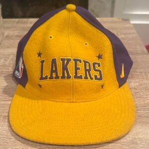 Vintage Nike Lakers Hat